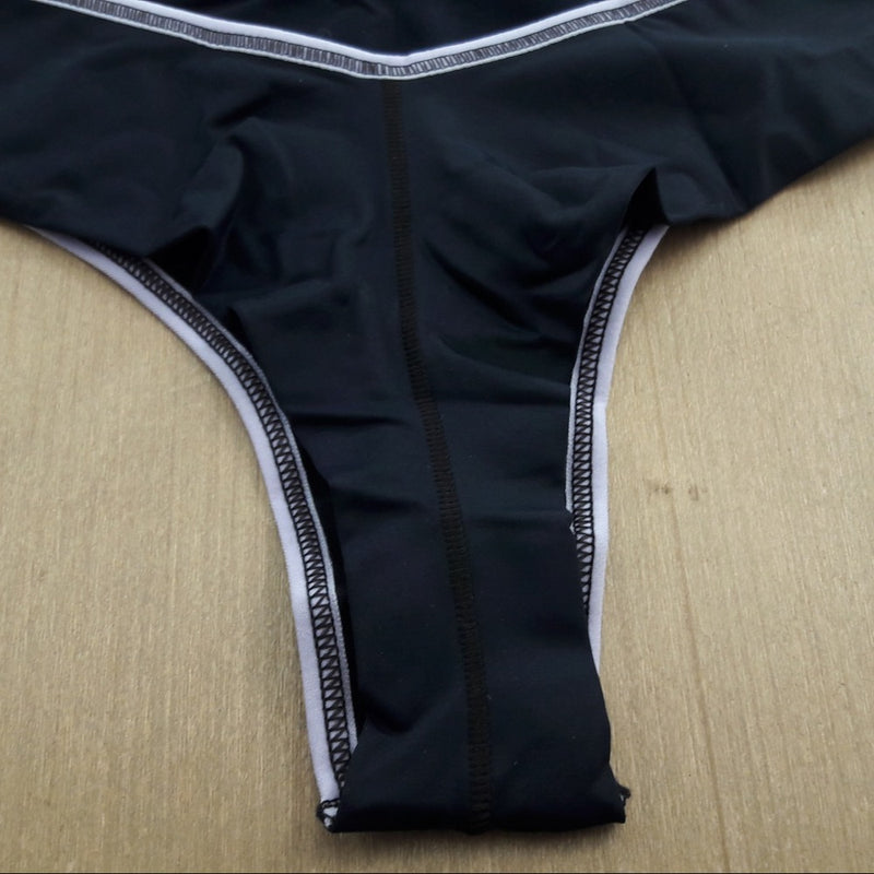 Conforto e Durabilidade Premium: Tanga com Fio Duplo para Um Ajuste Perfeito!