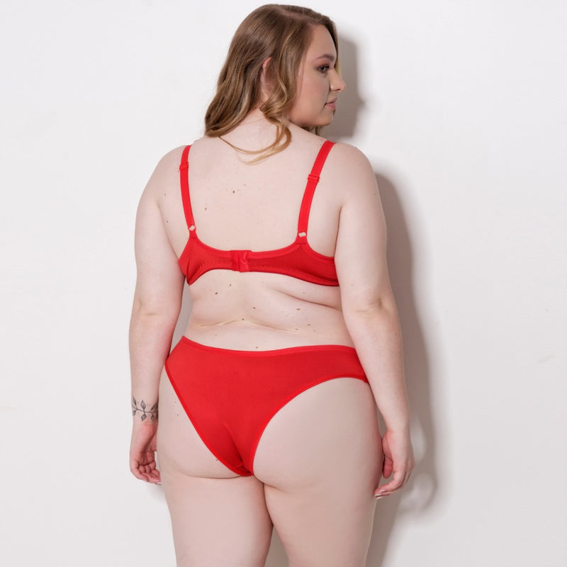 Conjunto Plus Size Básico: Conforto, Elegância e Apoio Para o Seu Corpo!