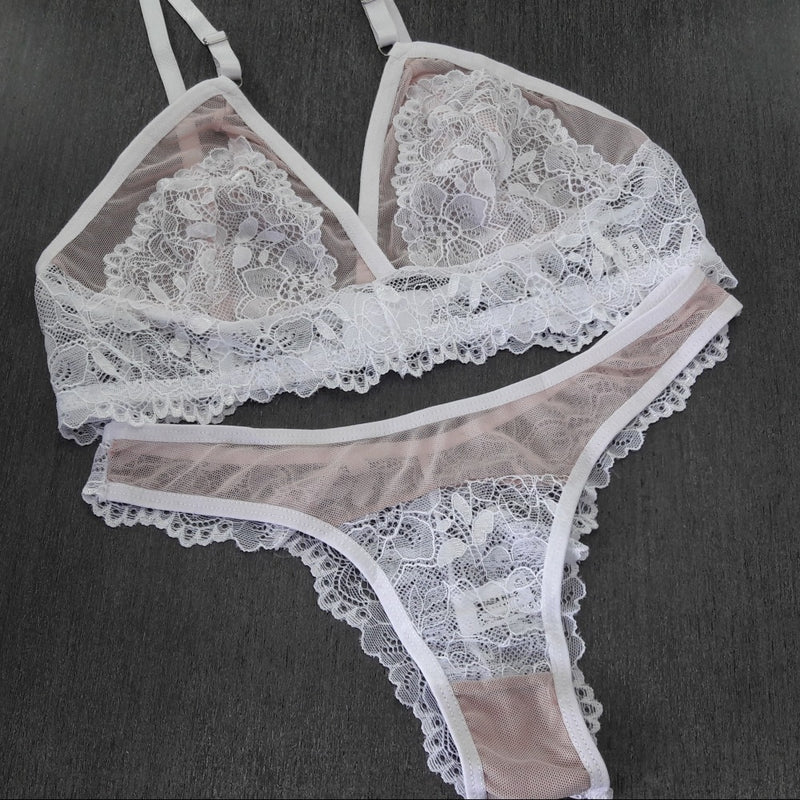 Conjunto Josana: Transparência e sensualidade em uma só peça.