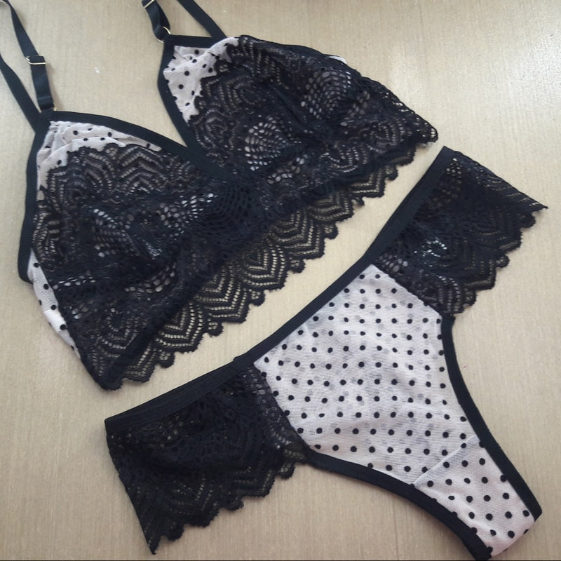 Romance em cada detalhe: Conjunto em Tule Poá.